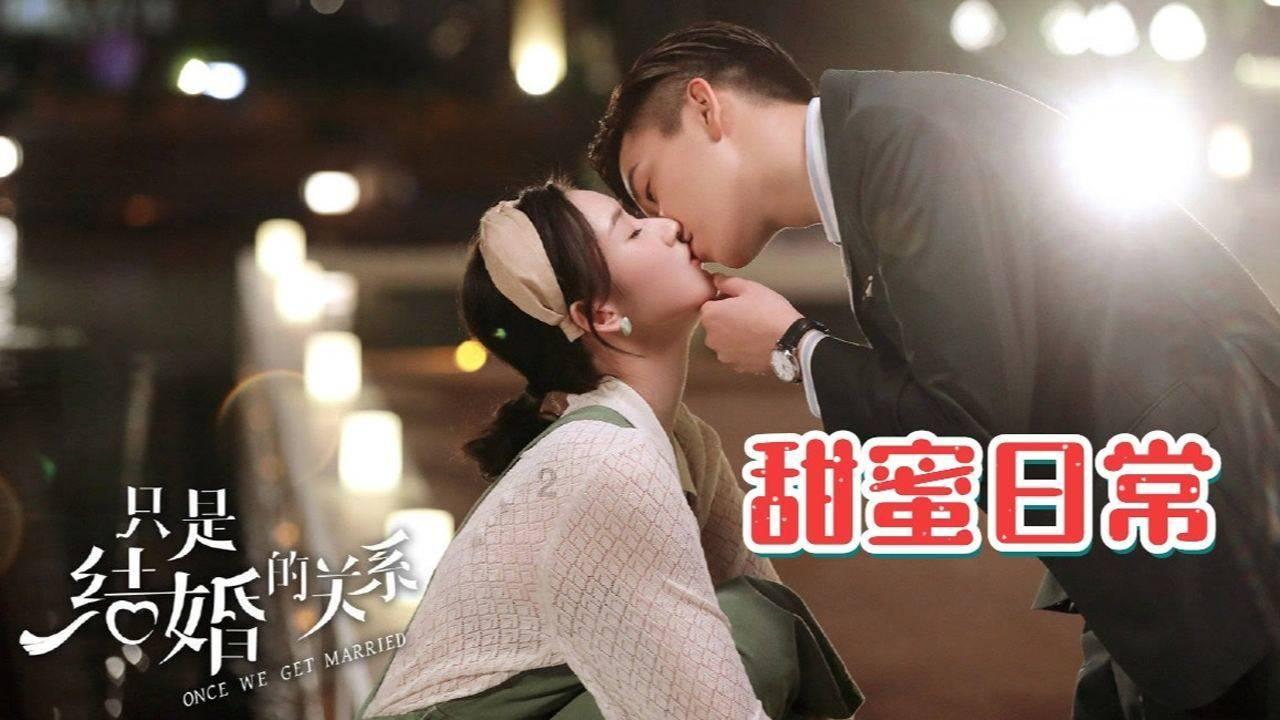 54岁田小洁陪继女逛街！胡须花白状态沧桑，穿着普通似路人接地气